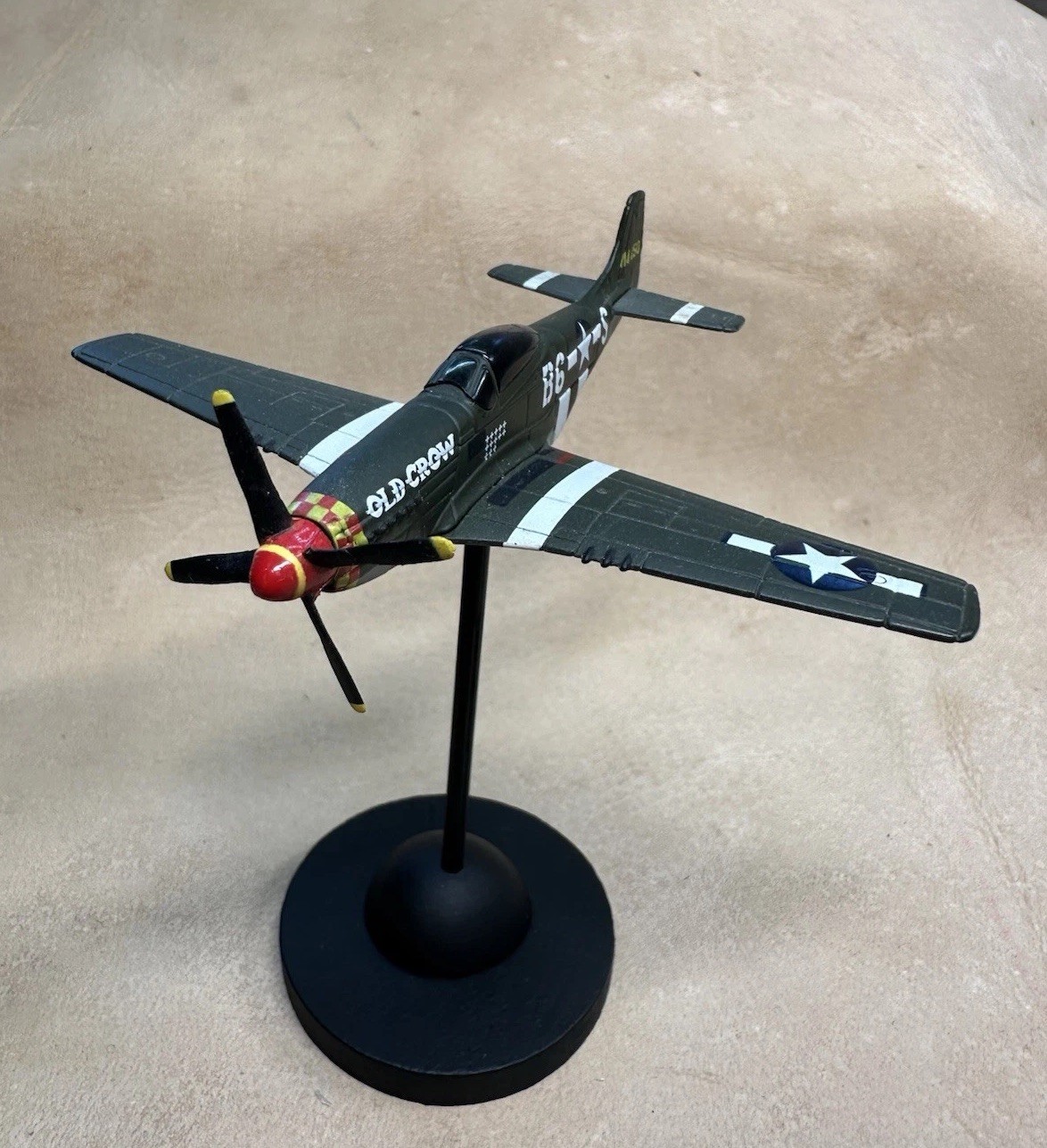CORGI P-51D MUSTANG “OLD CROW” USAAF CS90074