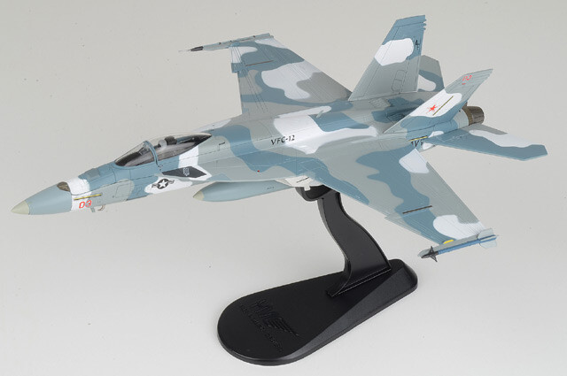 HA5135 Hobby Master F/A-18E Super Hornet 1/72 Model Red 03 USN VFC-12 Fighting