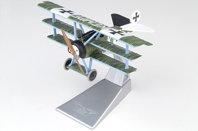 Corgi 1/48 Dr.I Triplane Airplane 213/17 Luftstreitkrafte Jasta 2 Boelcke