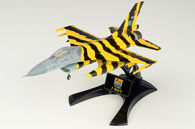 37127 Easy Model F-16A Fighting Falcon 1/72 Model Belgian Air Force 31 Sqn