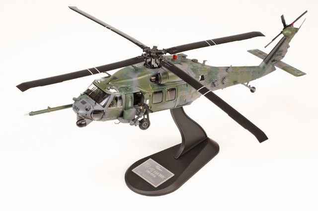 Panzerkampf 1/72 HH-60G Pave Hawk Helicopter #82-23689 USAF 58th SOW, 512th RQS