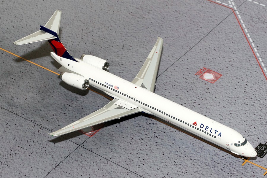 Gemini200 1:200 Delta Air Lines McDonnell Douglas MD-90 N901DA Diecast G2DAL436
