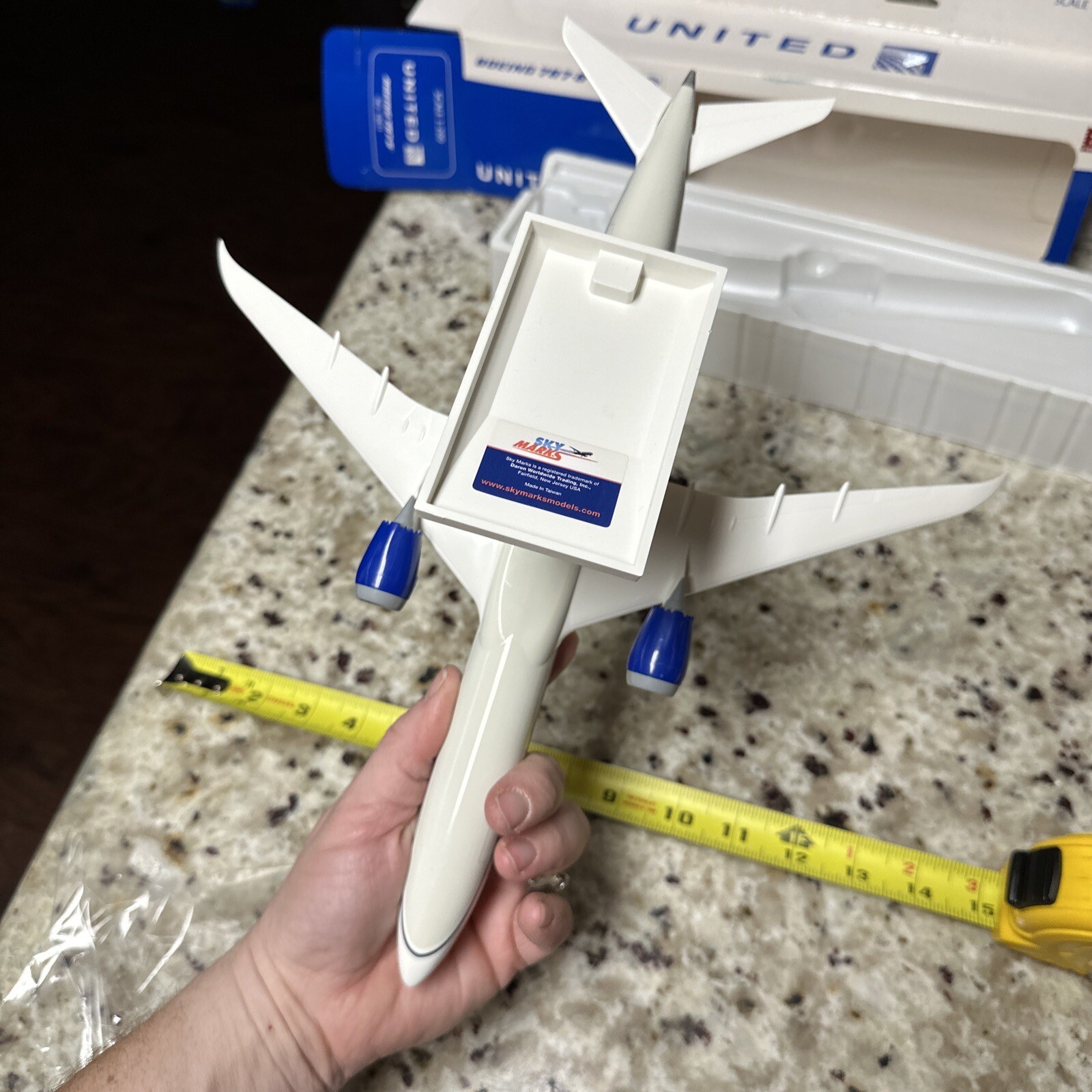 Skymarks 1:200 Boeing 787 Dreamliner United Airlines Plane