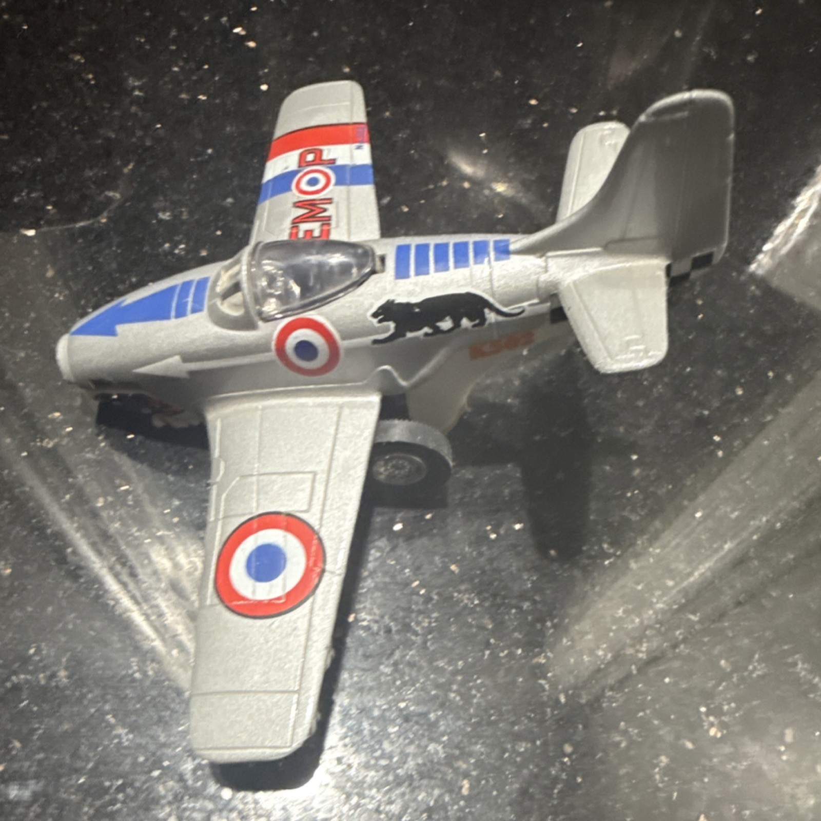 EMOP Schylling 1:64 Diecast Mustang Propeller Plane Silver Blue Red K502