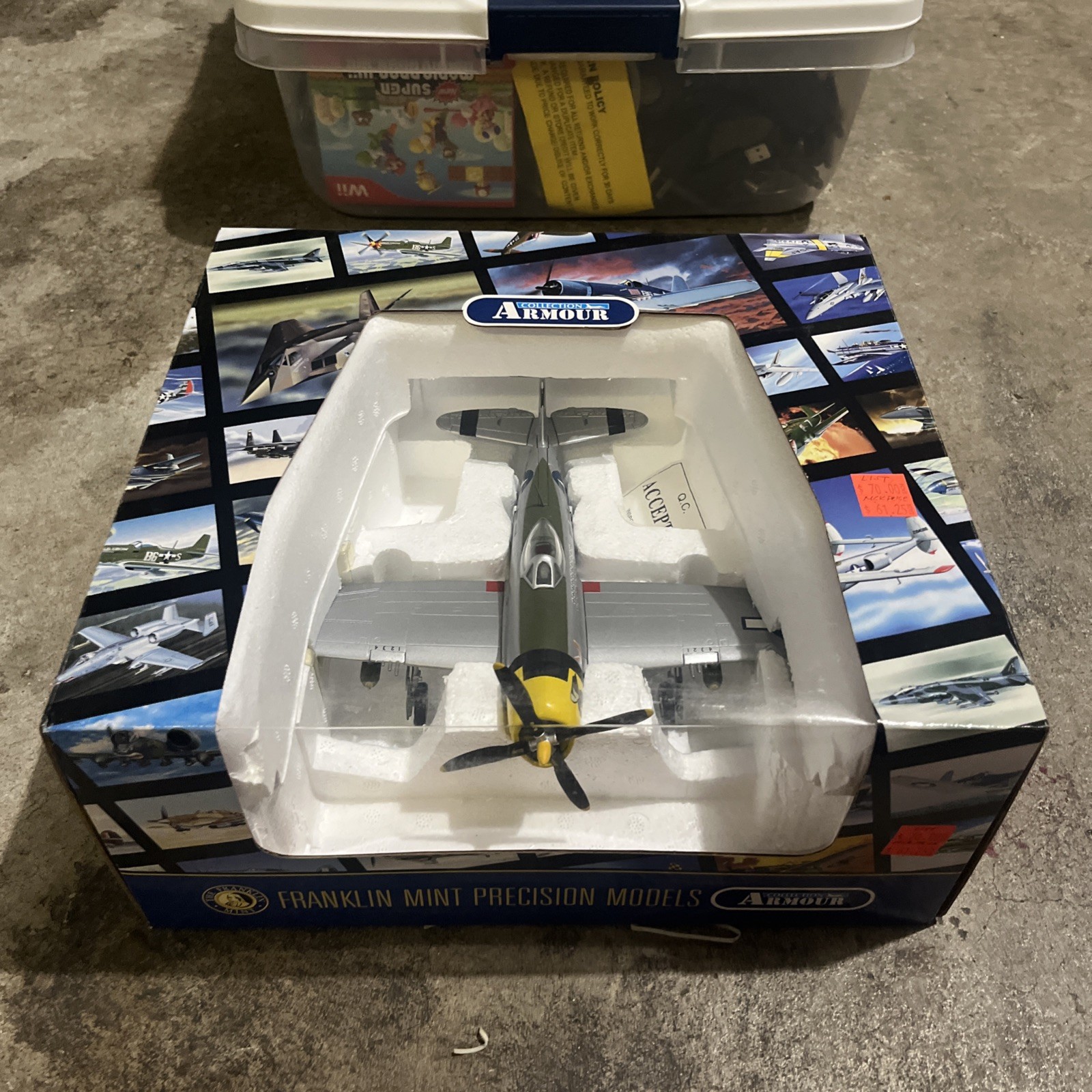 FRANKLIN MINT P-47 THUNDERBOLT U.S.A.F, II W.W ACES “B11B296”, 1:48