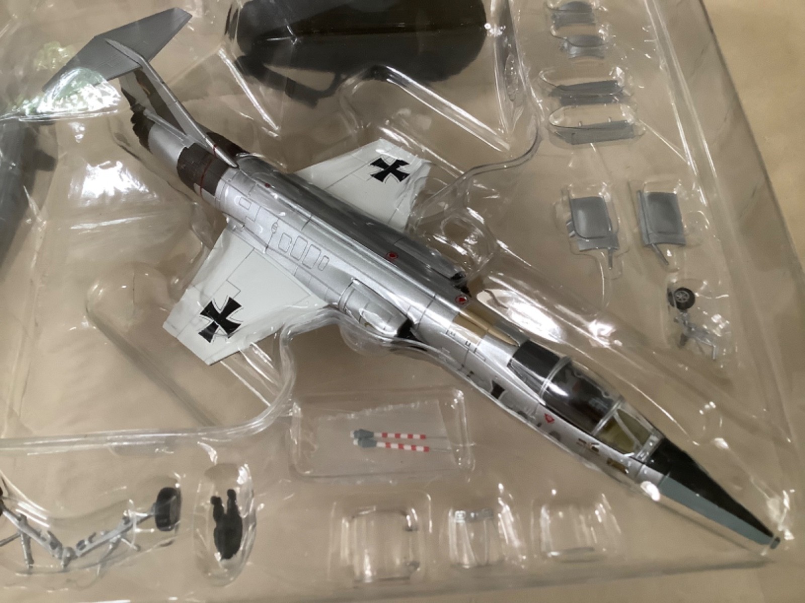 HOBBYMASTER 1:72 LOCKHEED F-104G STARFIGHTER JA+240 RICHTHOFEN LUFTWAFFE HA1043