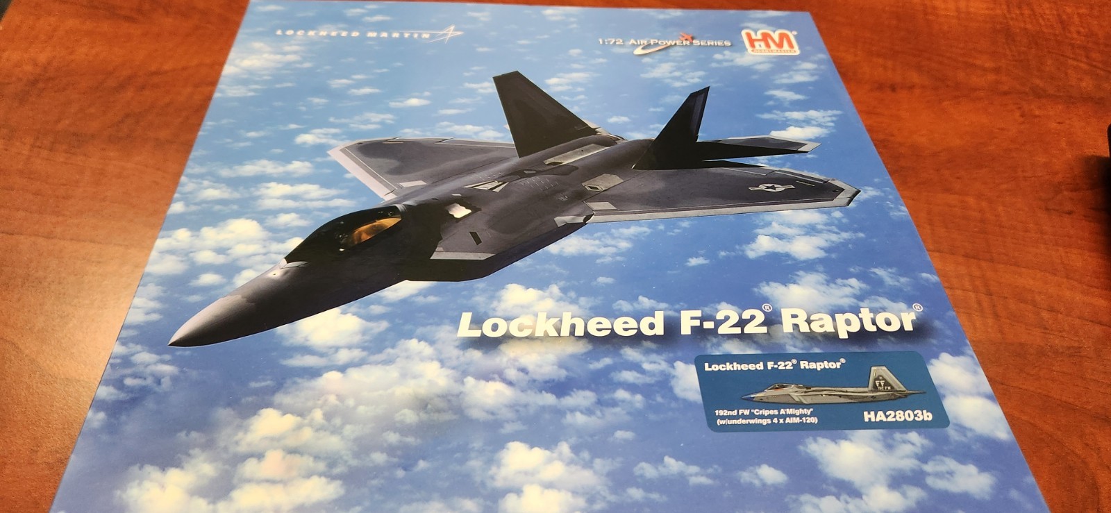 Hobby Master 1:72 HA2803b F-22 Raptor, 192nd FW “Cripes A’Mighty” w/ 4 X AIM-120