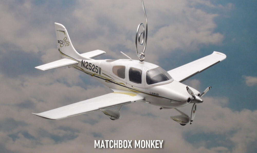 Sporty’s Cirrus SR22 N2525V Christmas Ornament Single Prop Airplane