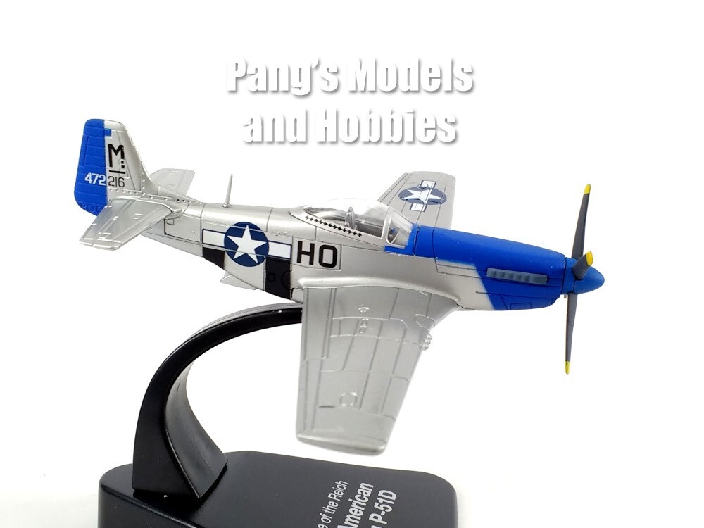 Set of 2: P-51 Mustang vs Fw-190 Würger Shrike 1/72 Scale Model
