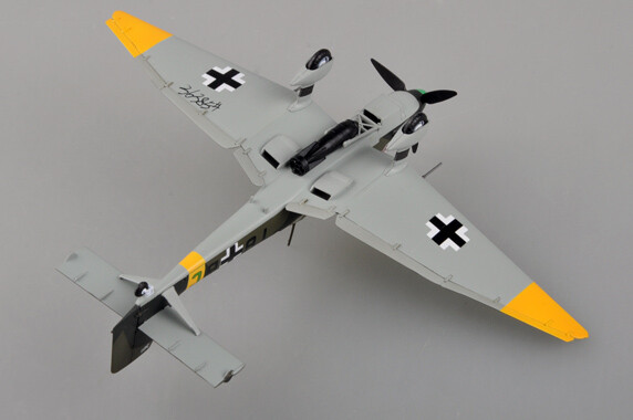 Easy Model 1/72 Germany Ju-87D-1 Stuka 2./StG.2 1942 Fighter Plastic Model#36385