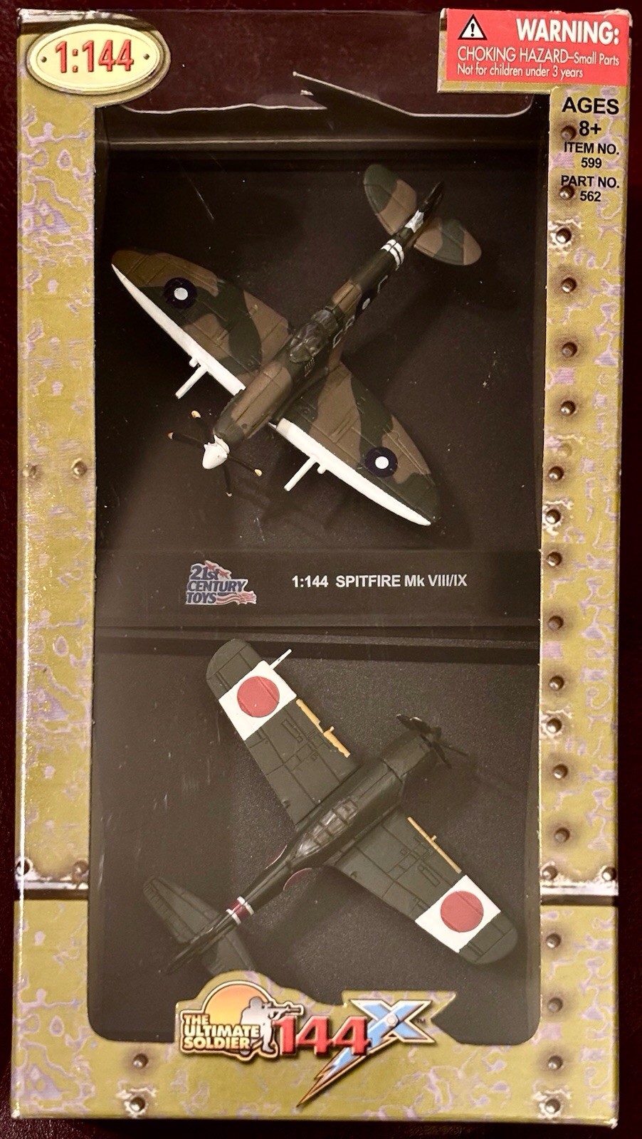 2008 Ultimate Soldier 1:144 Spitfire MK VIII/IX vs. Nakajima KI-84 Hayate