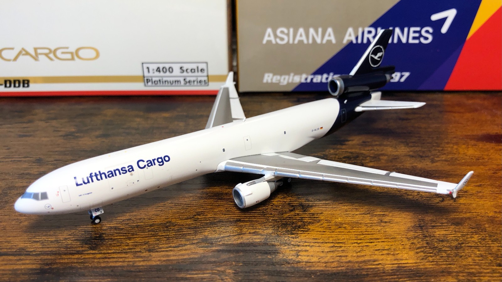 Geminijets 1/400 Lufthansa Cargo MD-11F D-ALCD