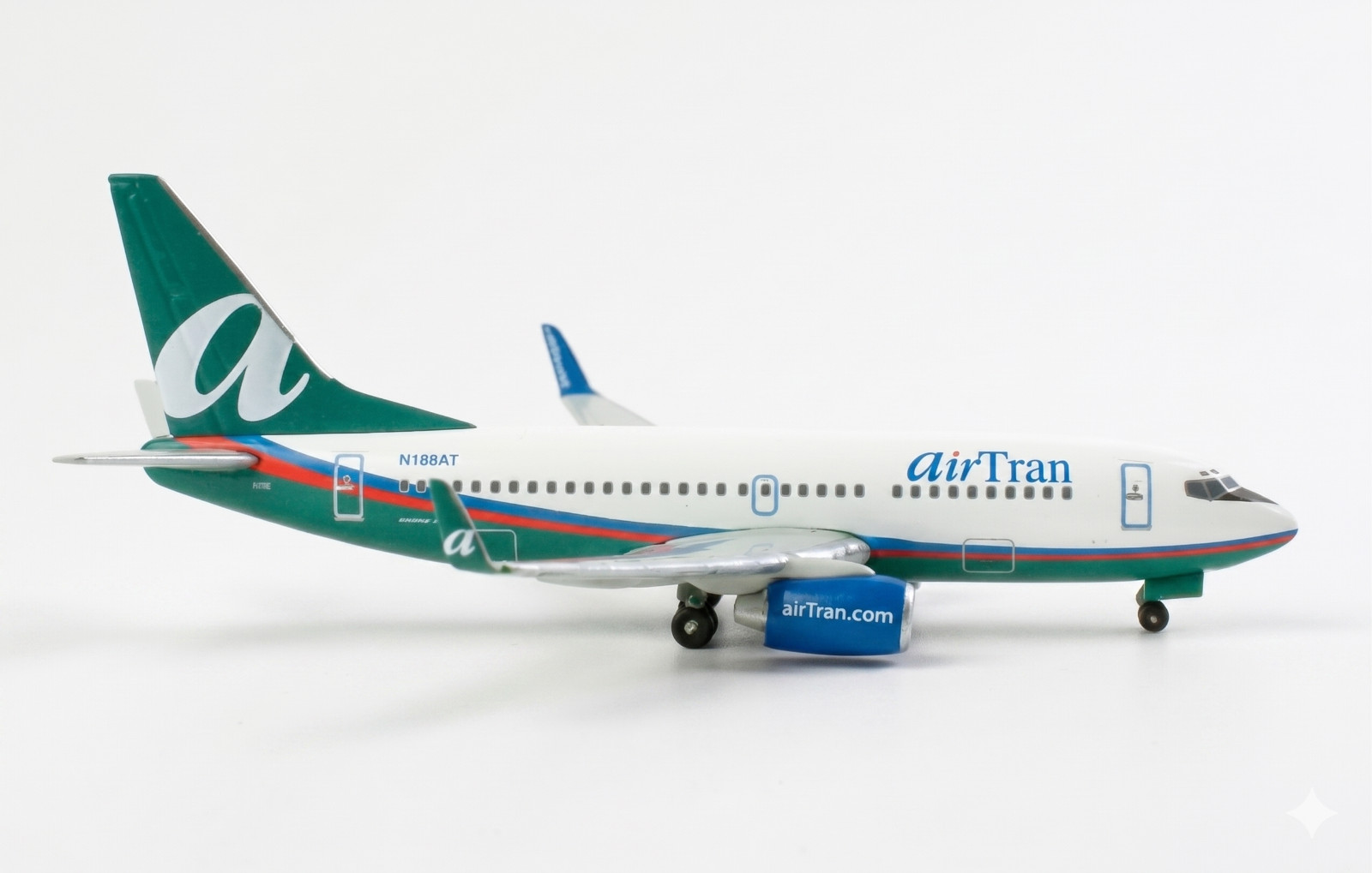 1:500 Herpa AirTran Airways 505000 Boeing 737-700W Winglets, mint/original box