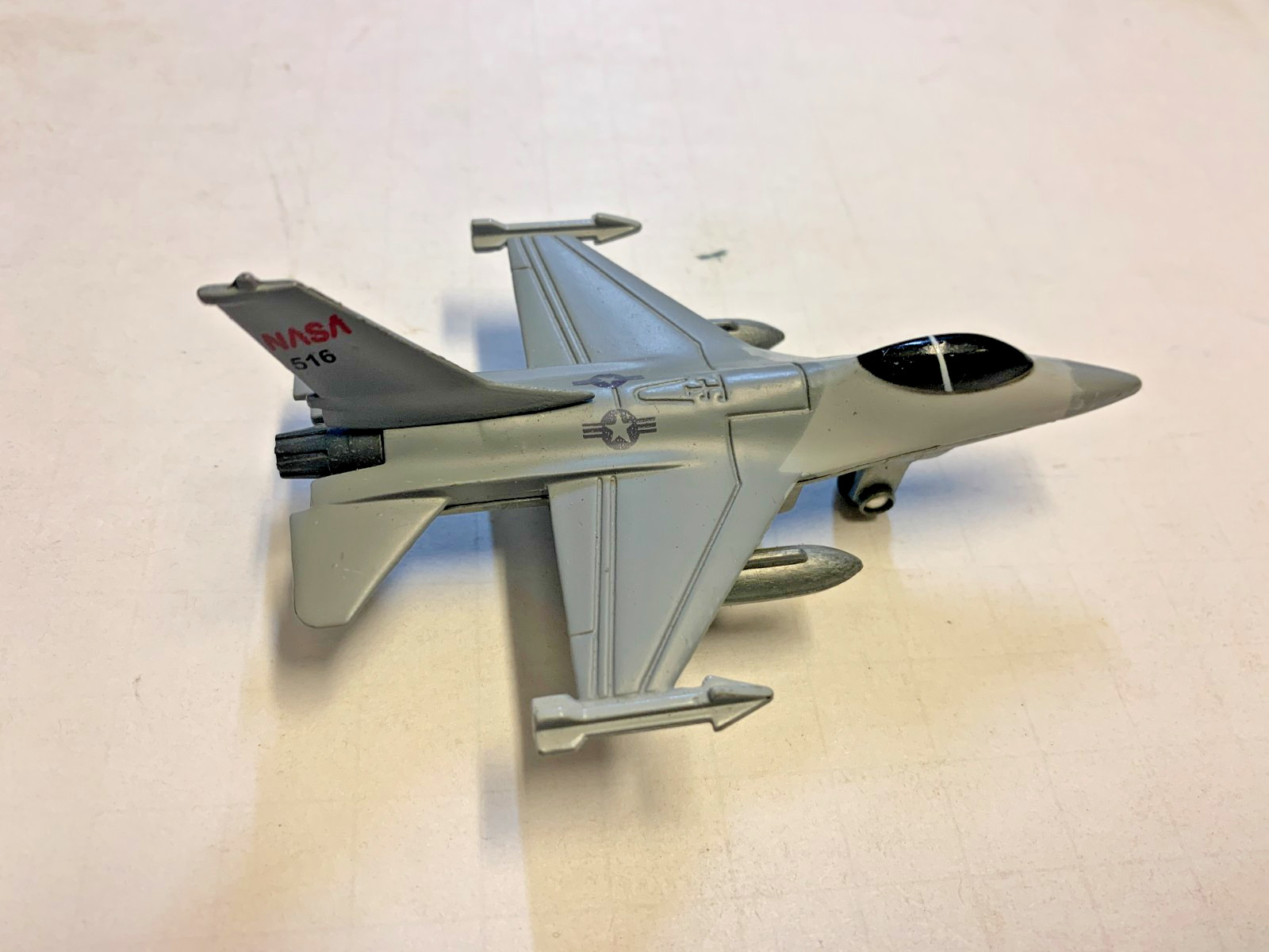 F-16 Falcon Fighter NASA Pullback Motorized Toy Airplane 4″ x3″