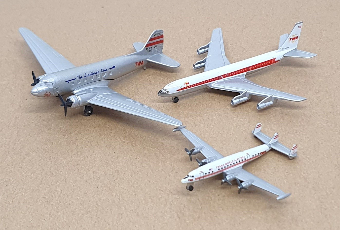 Schabak 3 Piece Aircraft Set 911/10 – TWA 1/250 DC3 1/600 Connie 1/600 B-707