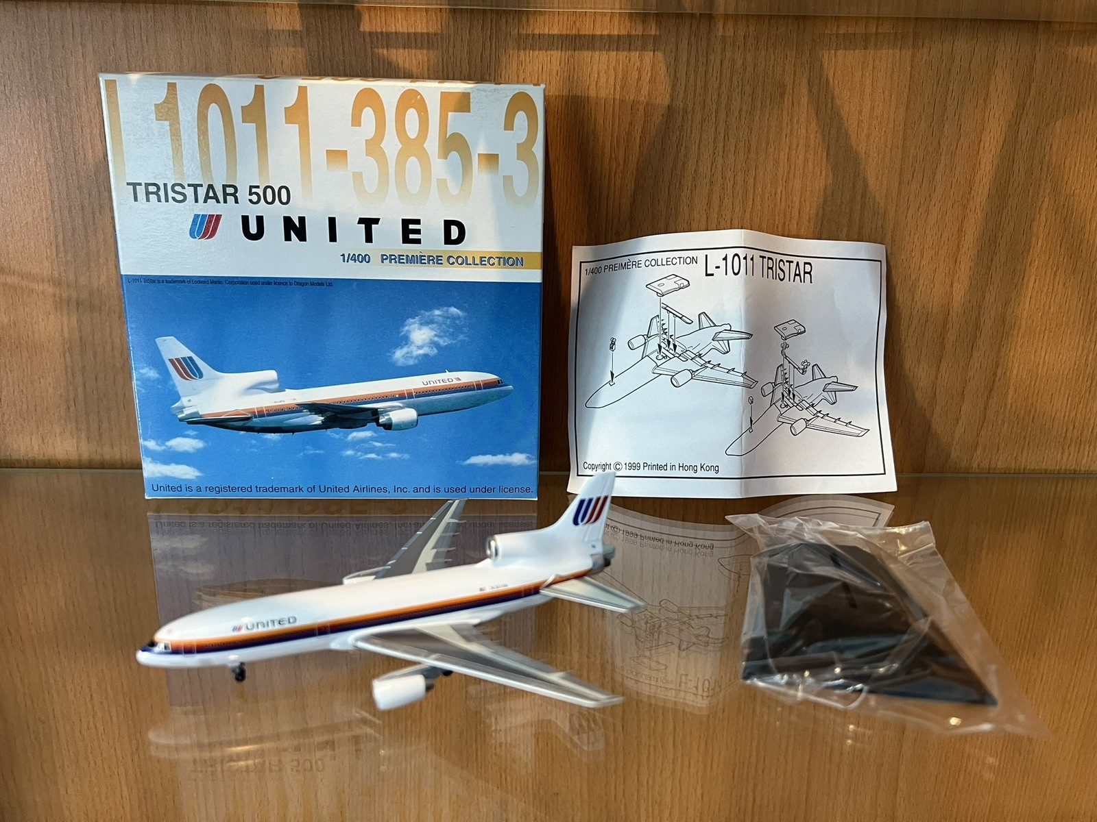 Dragon Wings 1:400 United Airlines L-1011 N501PA Item 55121