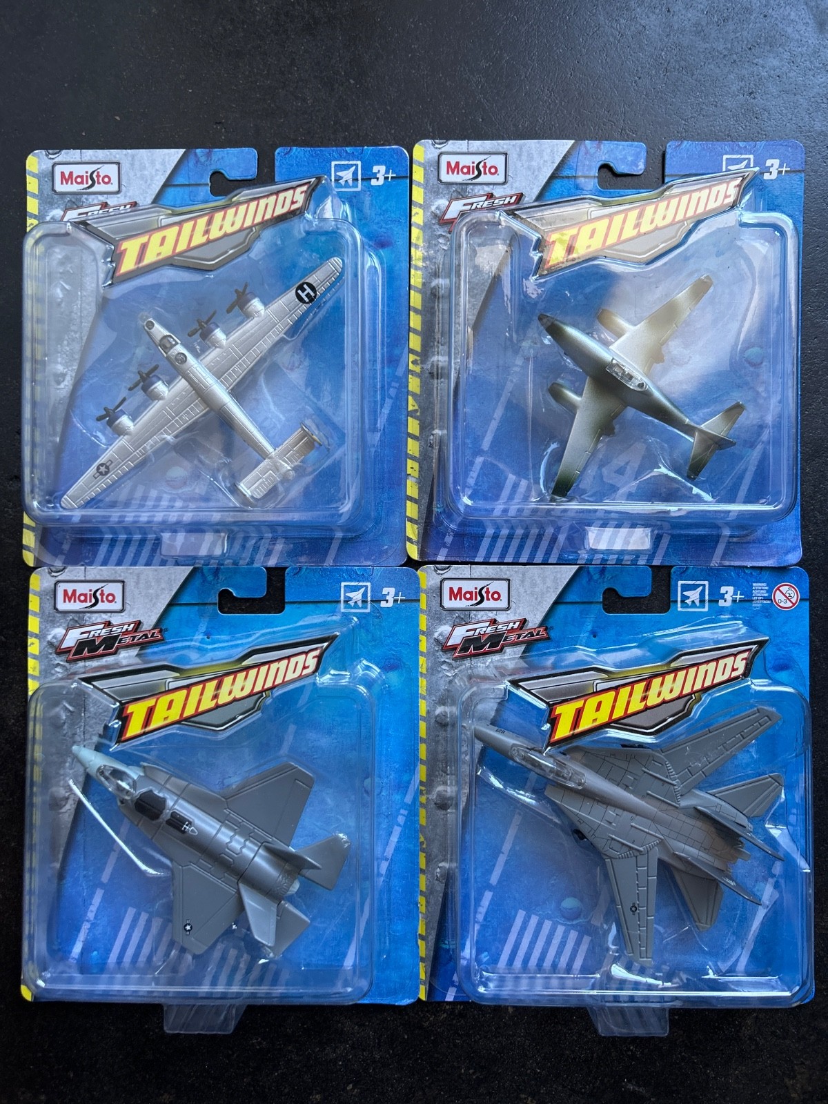 Maisto Fresh Metal Tailwinds Military Airplanes Lot of 4 New