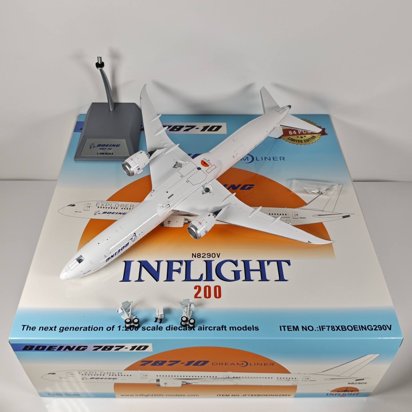 1:200 InFlight Boeing B787-10 N8290V​ Passenger Airplane Diecast Plane Model