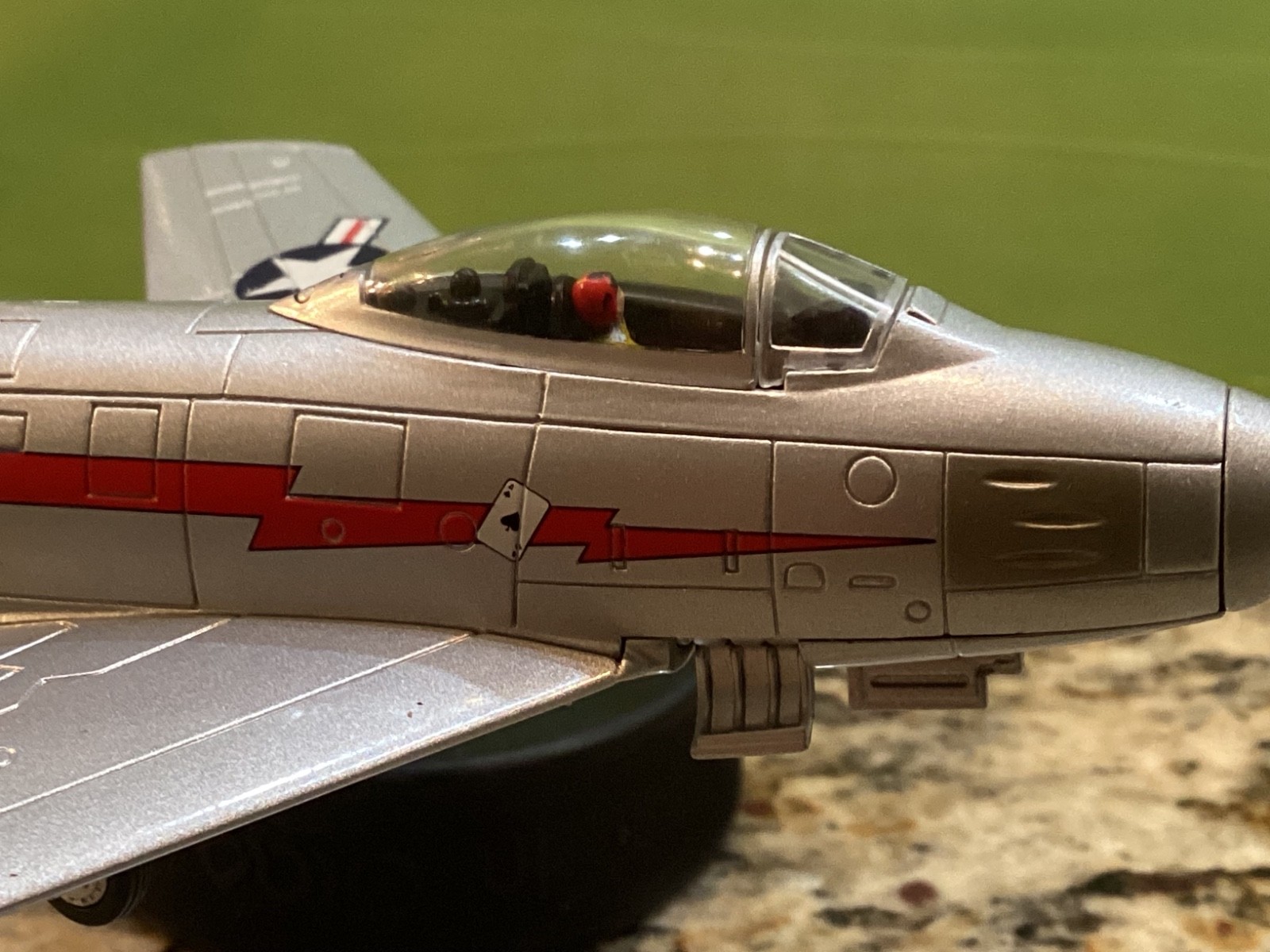 Corgi Aviation Archive – 1:72 Scale – USAF North American F-86A Sabre #AA35802