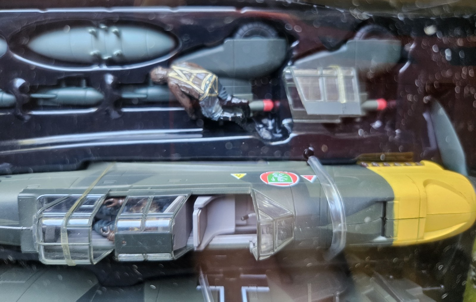 ULTIMATE SOLDIER WWII GERMAN JU-87B STUKA DIVE BOMBER 1:32 SCALE MIB