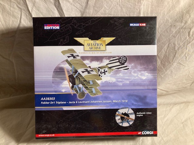 Corgi Fokker DR1 Triplane Jasta 6 Lt Johannes Janzen #AA38303 in 1/48 scale