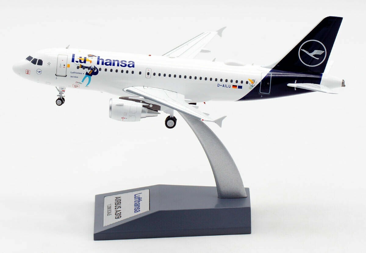 AIRBUS A319-114 LUFTHANSA REG: D-AILU WITH STAND – JFOX JFA319013 1/200