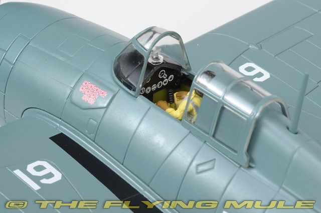 Hobby Master 1:48 F4F-4 Wildcat USN VF-10 Swede Vejtasa White 19