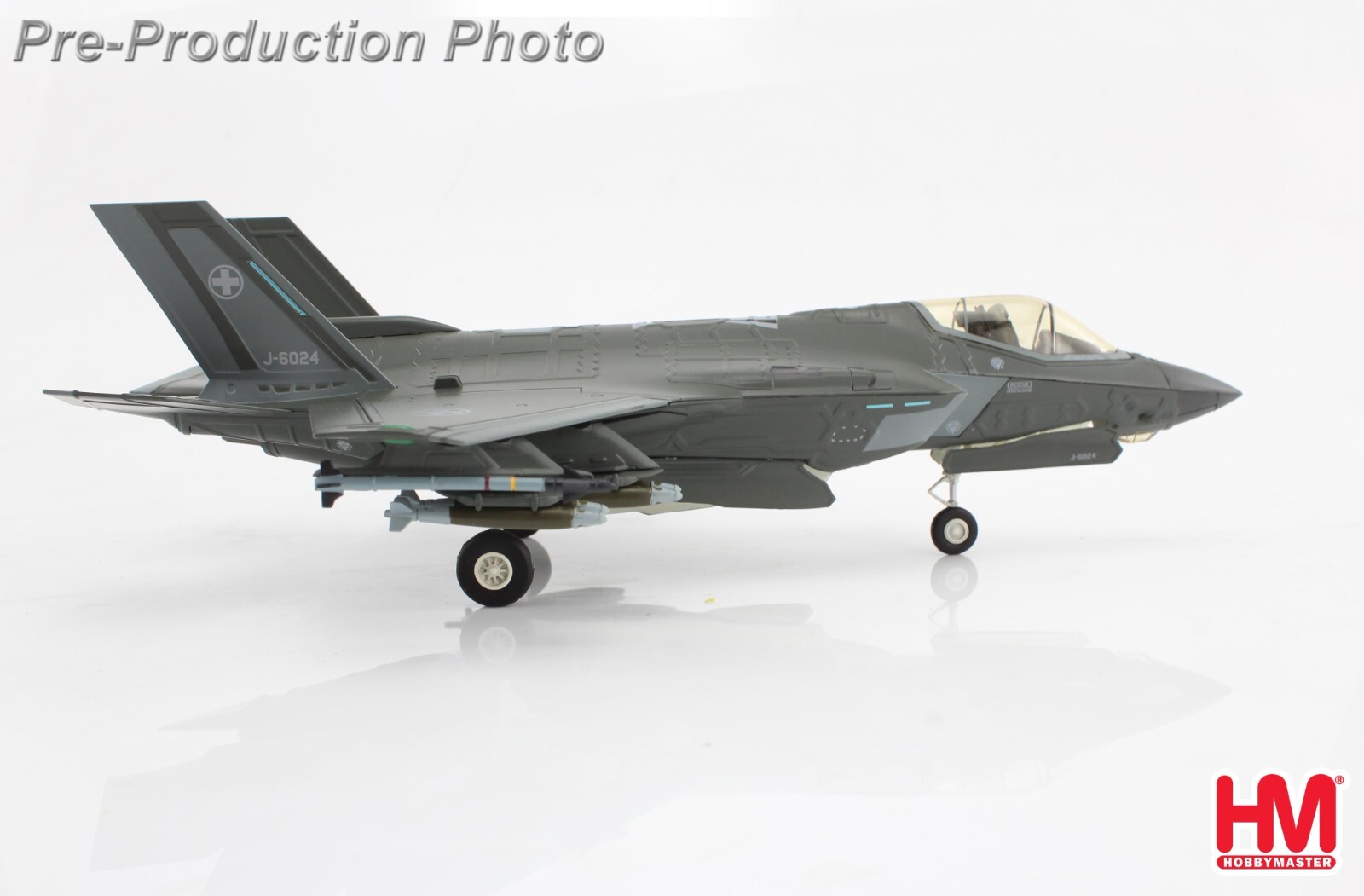 Hobby Master HA4438, Lokheed F-35A Lightning II J-6024, Swiss Air Force, 1:72