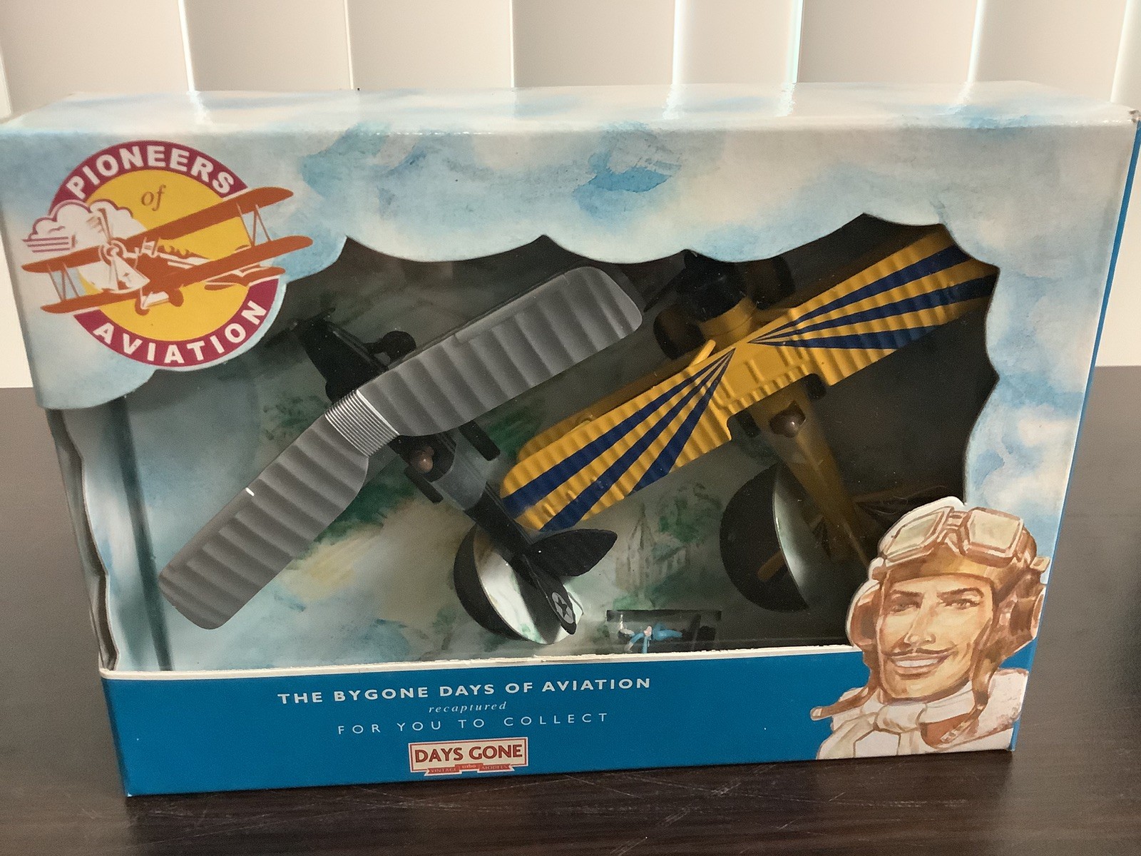 LLEDO Collectibles Pioneers of Aviation SET OF 4 DOUBLE MODELS PA1002-4002