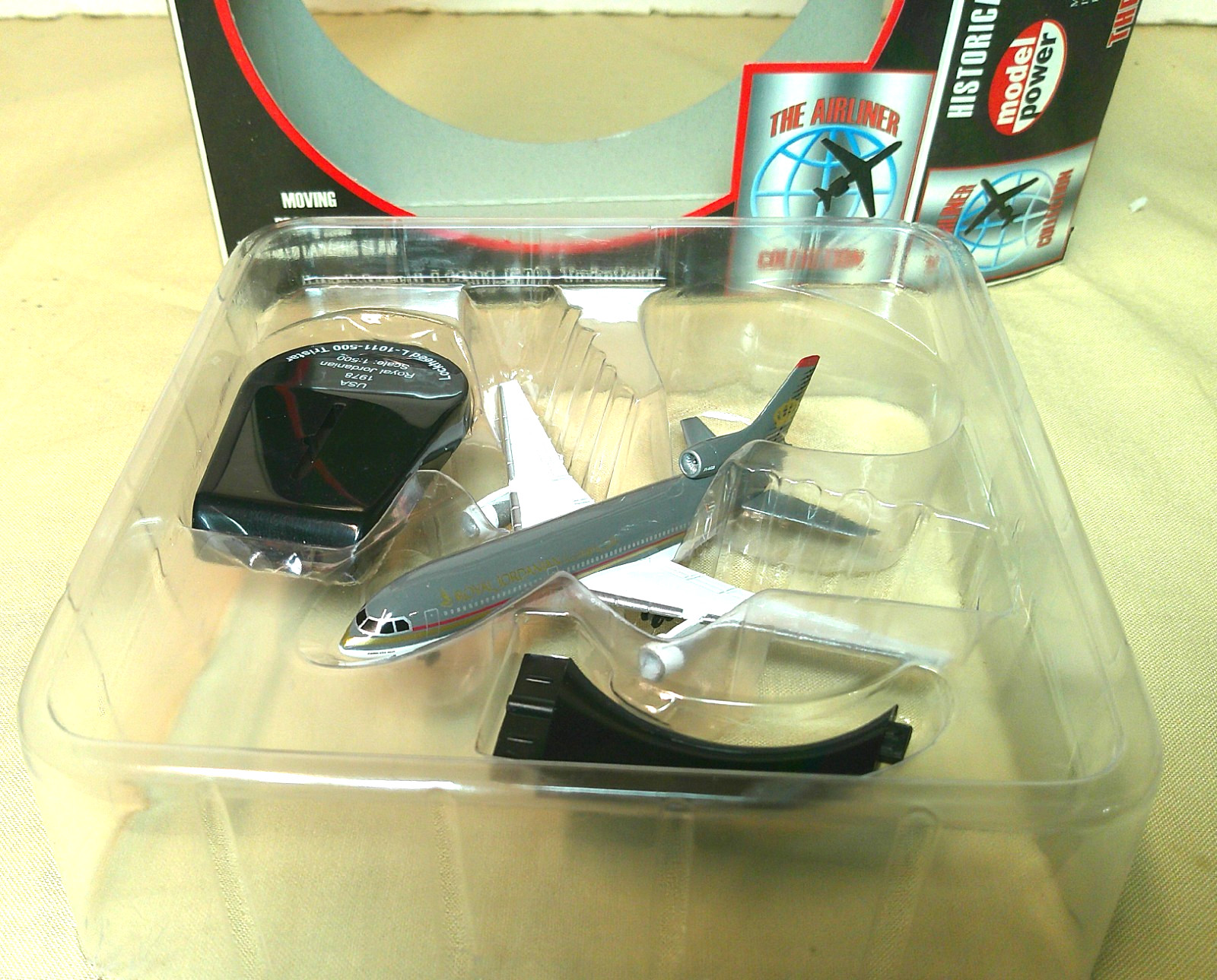 Model Power Postage Stamp Planes Airliners 5813 Lockheed L1011-500 Tristar