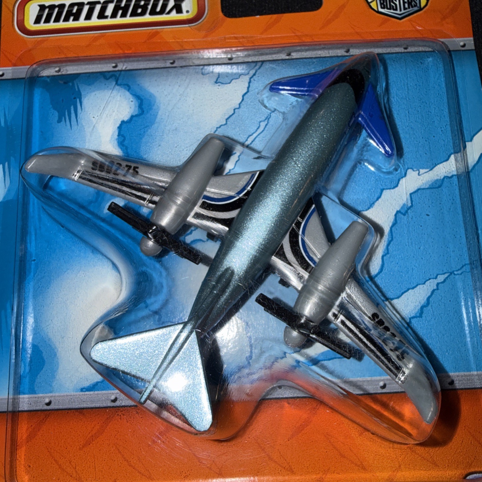 2009 Matchbox Skybusters Metro Commuter blue aircraft Lot #2