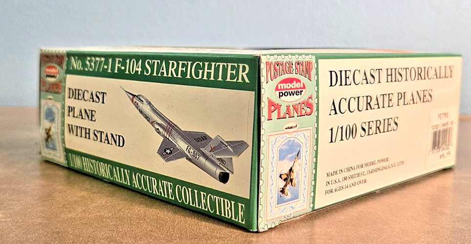 NIB Postage Stamp Airplane 1/100 Series F-104 STARFIGHTER #5377-1 USAF