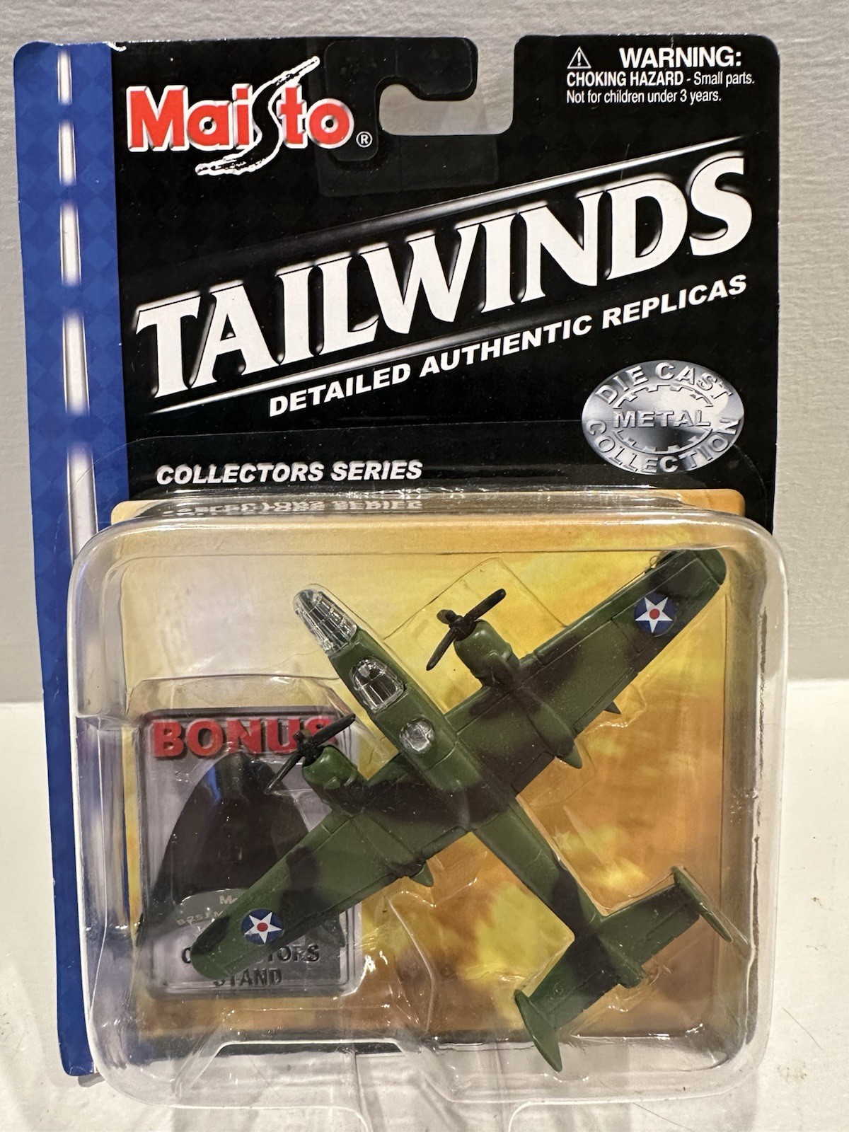 Maisto Tailwinds B25J Mitchell Bomber Die Cast Metal And Plastic, 2001 W/stand