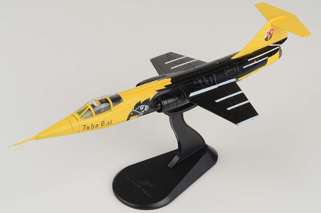 HA1071 Hobby Master F-104G Starfighter 1/72 Model 22+67 Luftwaffe JaBoG 33