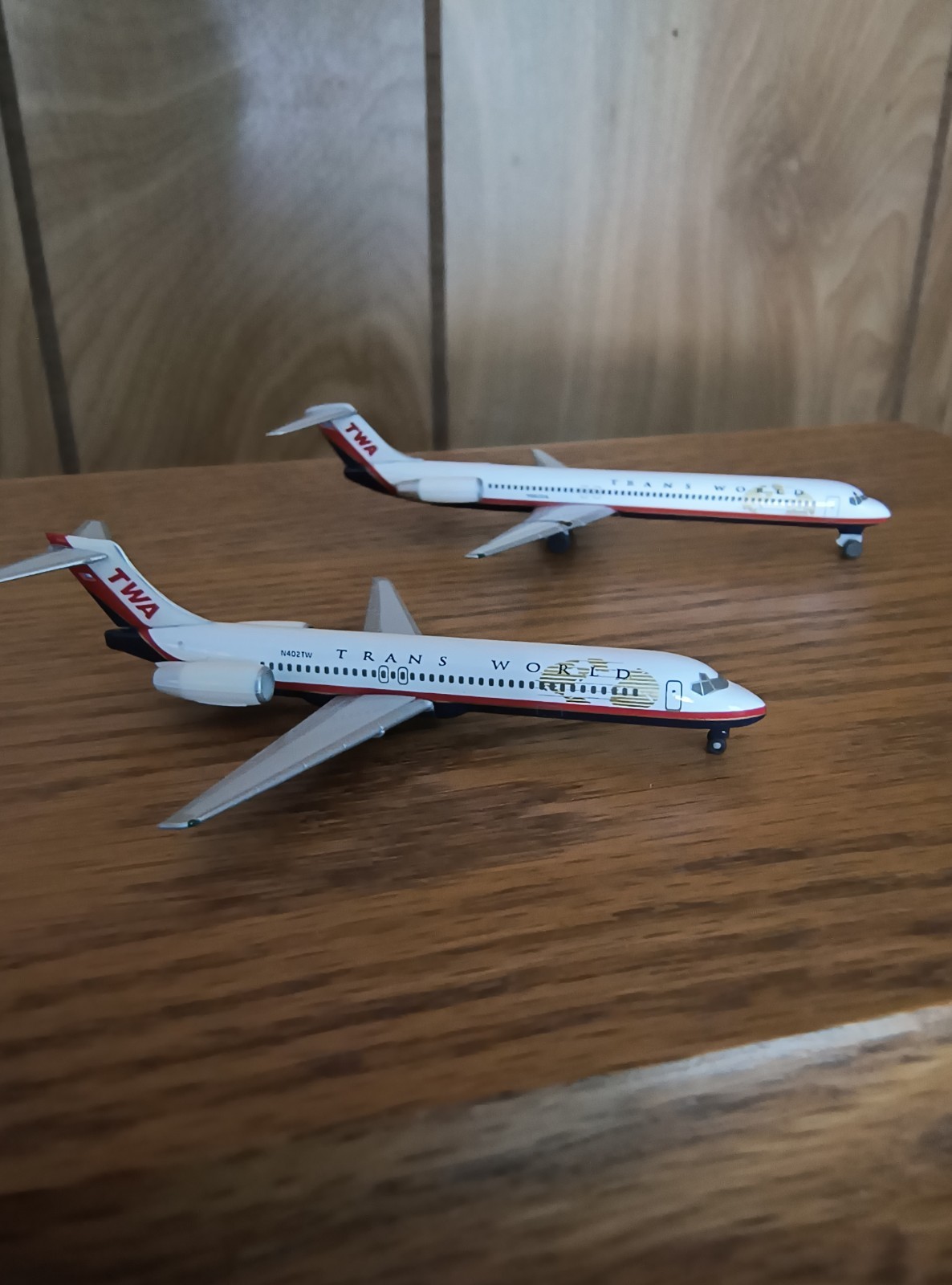 Set of Two TWA Herpa Wings 1/500 Scale MD-83 and B-717-200 Diecast Models