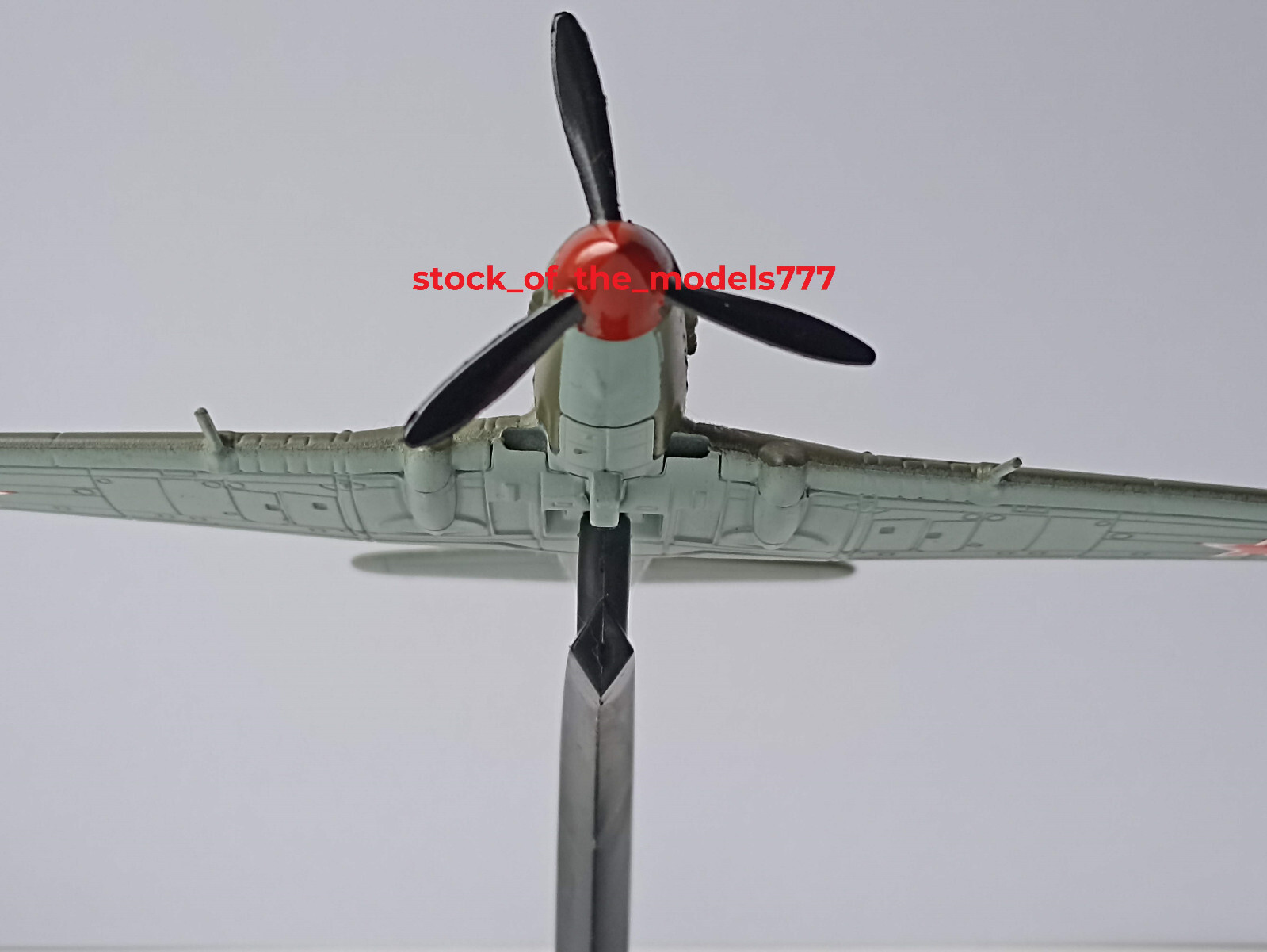 ✈READ!!! IL-10 1:100 DeAgostini Soviet Air Force aircraft scale model