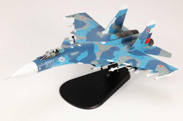 Hobby Master 1/72 Su-27K Flanker-D Airplane Blue 109 Russian Navy w/Kh-41