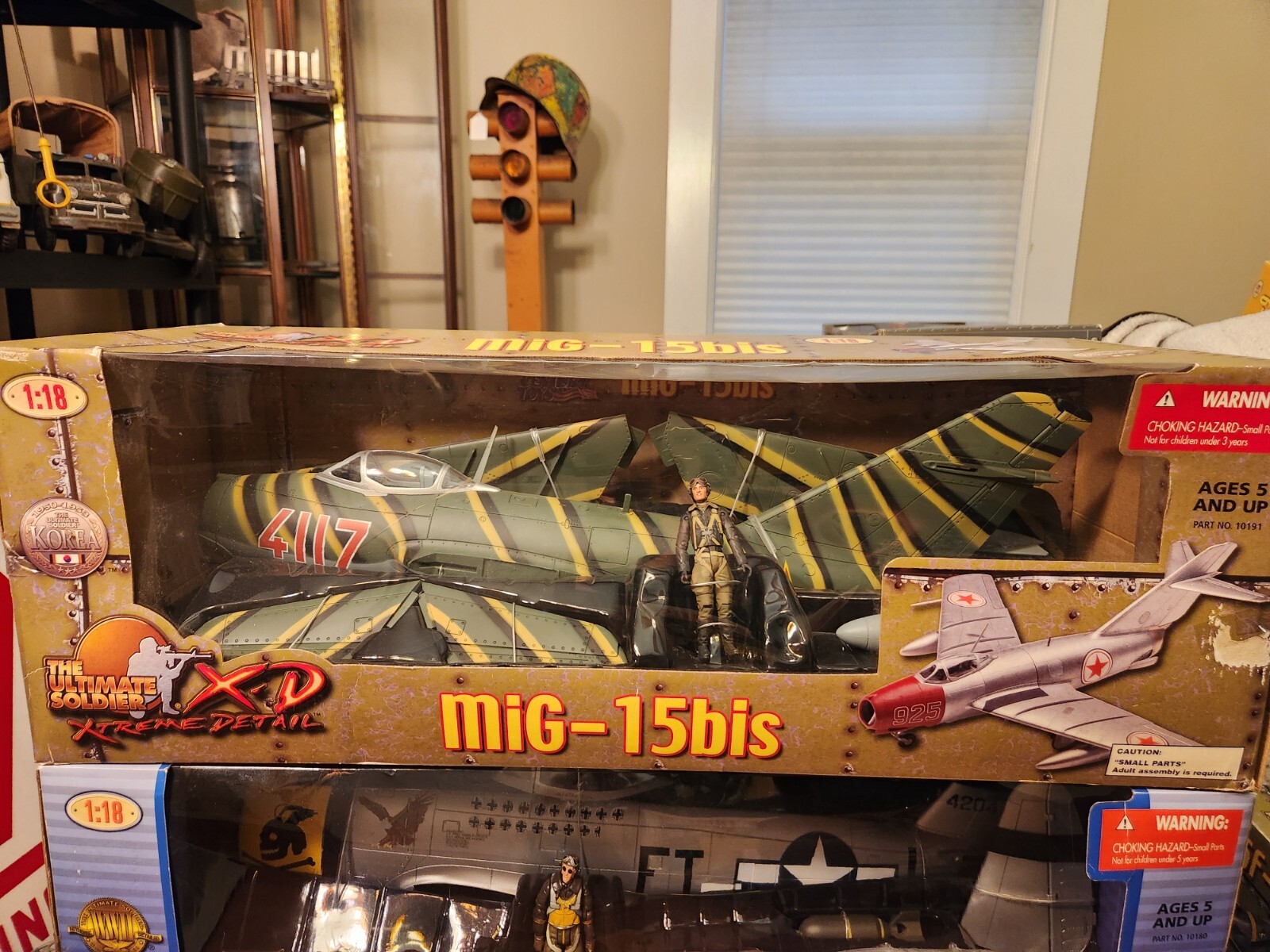 1:18 Scale 21st Century Toys Mig-15bis Korean War Tiger Stripe Camo