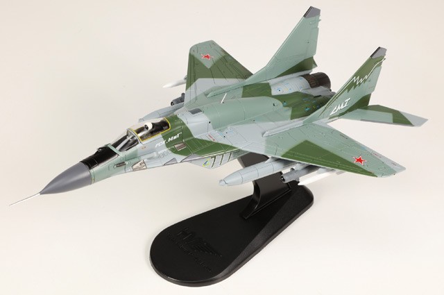 HA6552 Hobby Master MiG-29SMT Fulcrum-E 1/72 Model Black 777 Russian Air Force