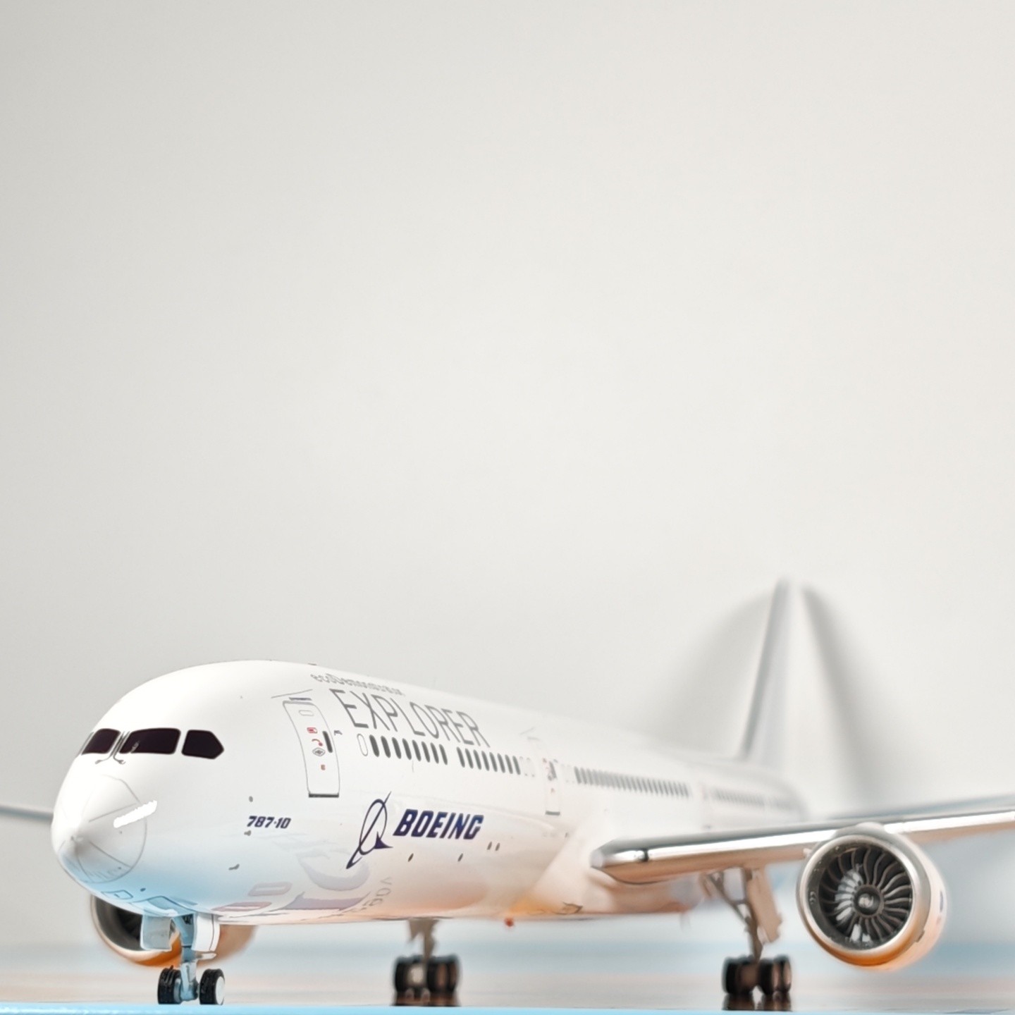 1:200 InFlight Boeing B787-10 N8290V​ Passenger Airplane Diecast Plane Model