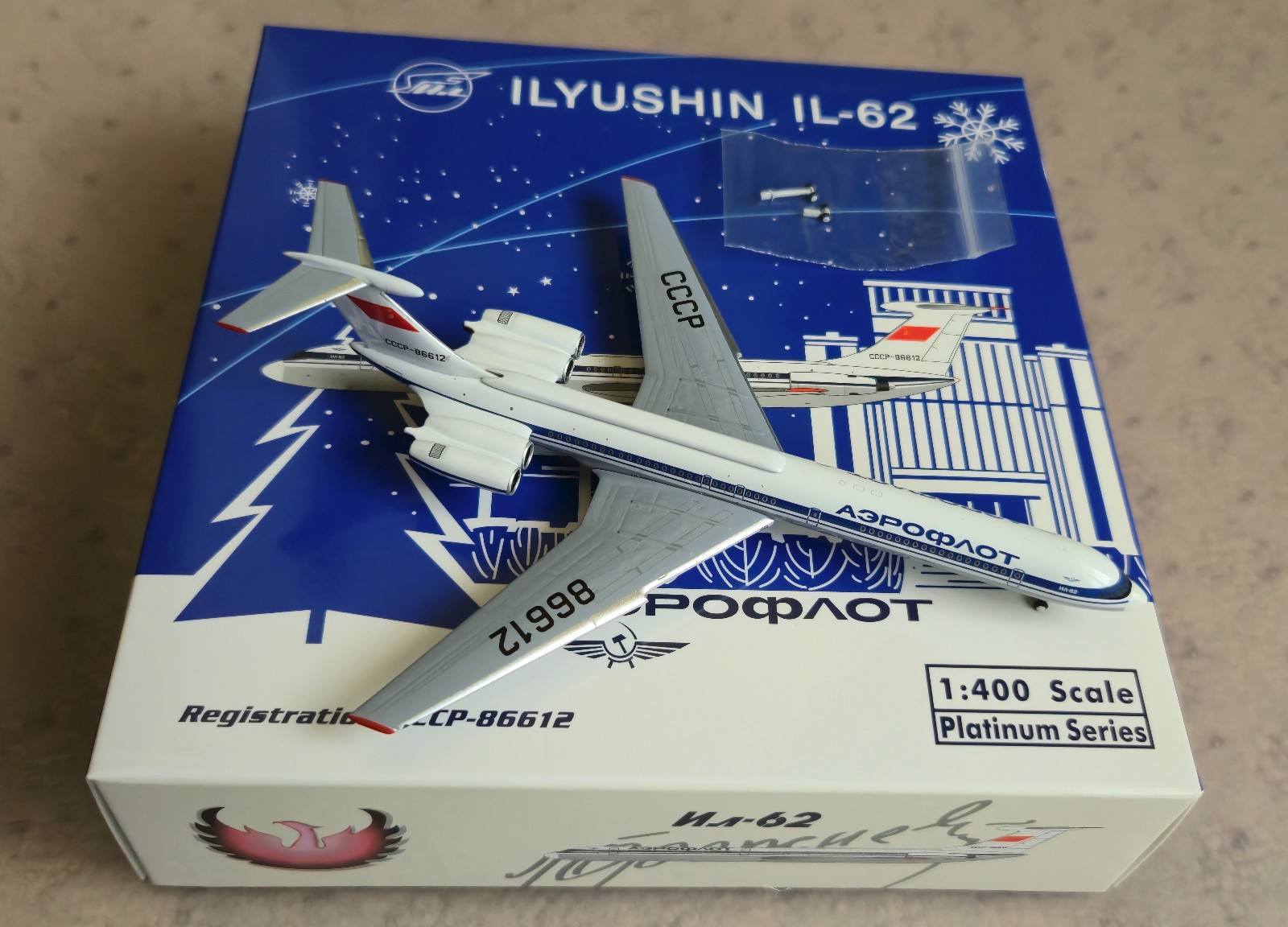 Phoenix Ilyushin IL-62 Aeroflot CCCP-86612 in 1:400