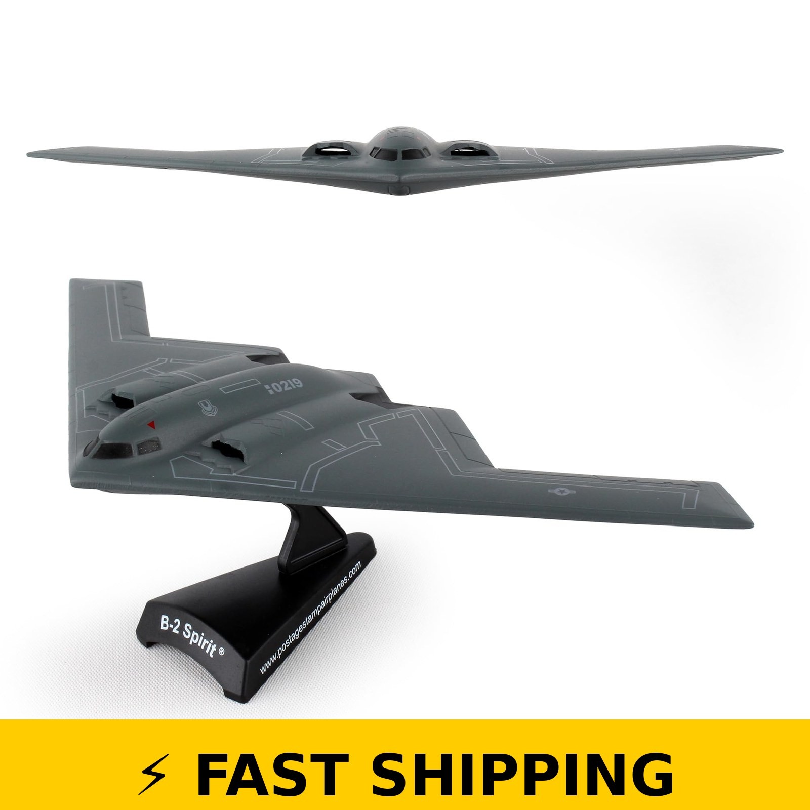 Daron B-2 Spirit Stealth Bomber Die-Cast Model 1:280 Scale