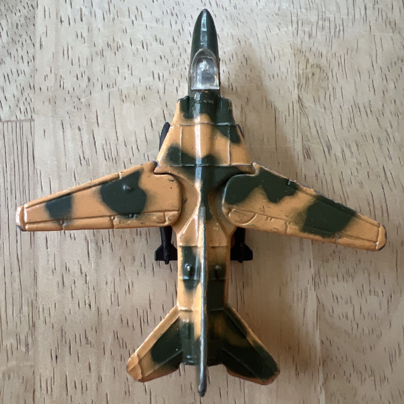 Zee Dyna-Flites A-111 MiG-27 Fighter Bomber Plane