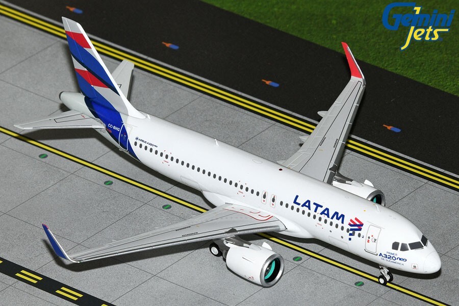 LATAM Airbus A320neo CC-BHG Gemini Jets G2LAN1313 Scale 1:200 IN STOCK