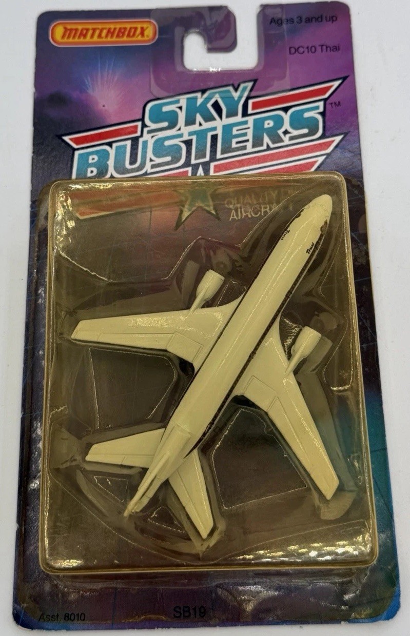1989 Matchbox Sky Busters DC-10 Thai – New Old Stock, Sealed! Die-cast