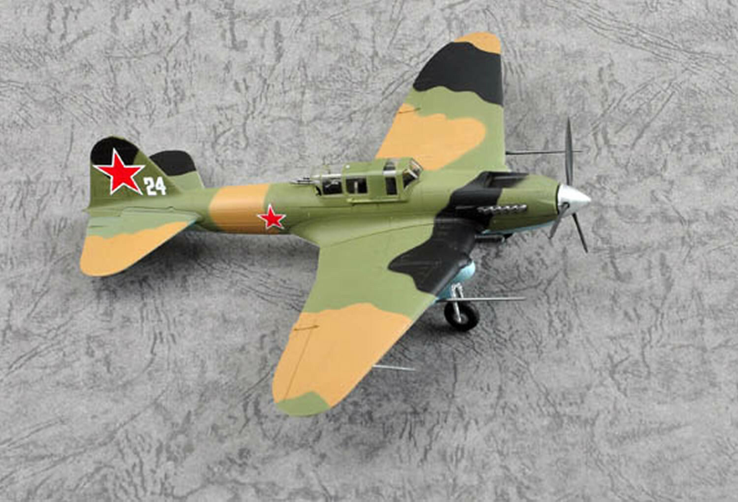 Easy Model 1/72 Soviet IL-2M3 “White 24” 2nd AE,Plast Fighter Model #36412
