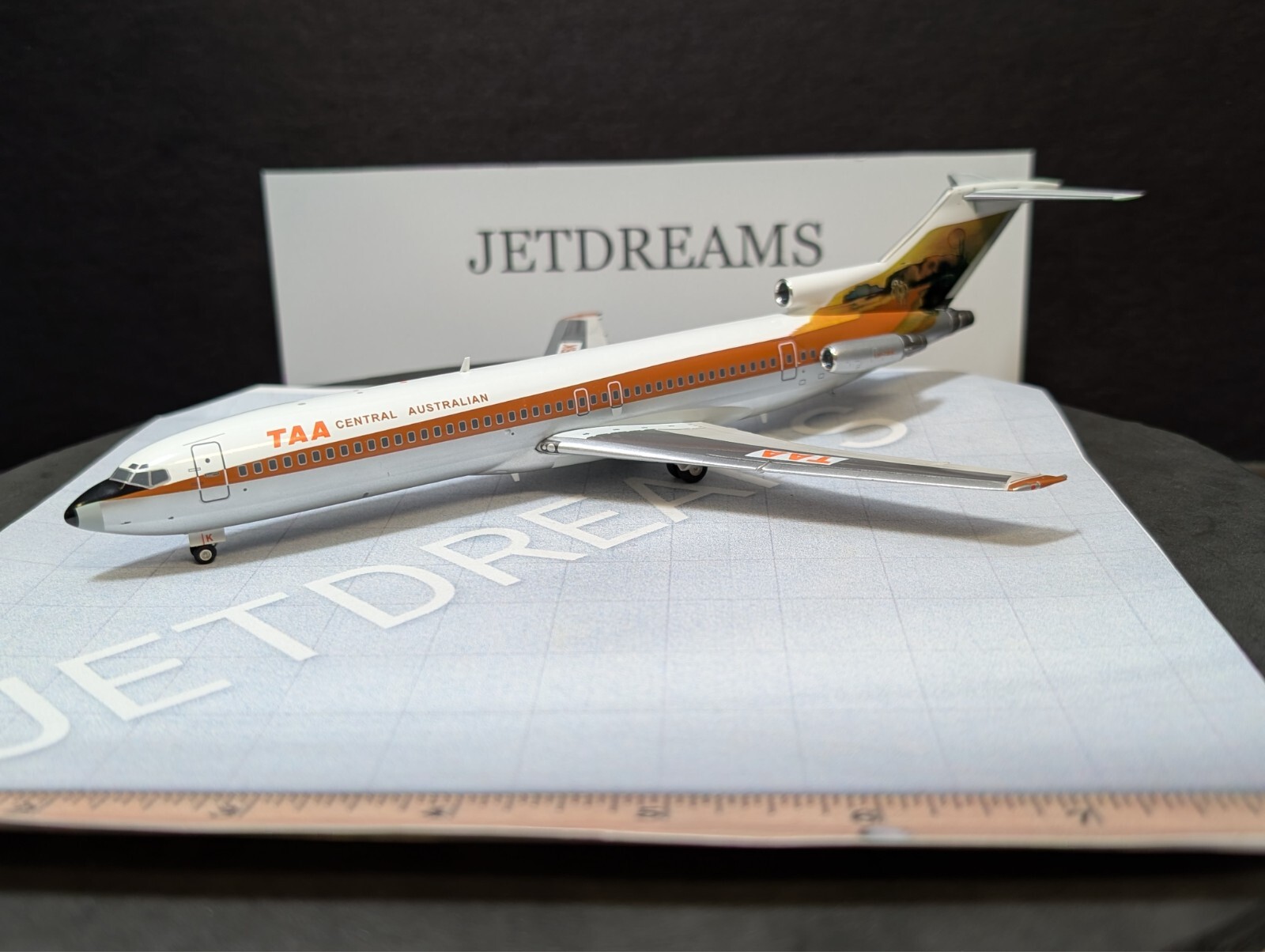 1/200 TAA TRANS CENTRAL AUSTRALIAN BOEING 727-200 1970’S COLORS VH-TBK JC WINGS