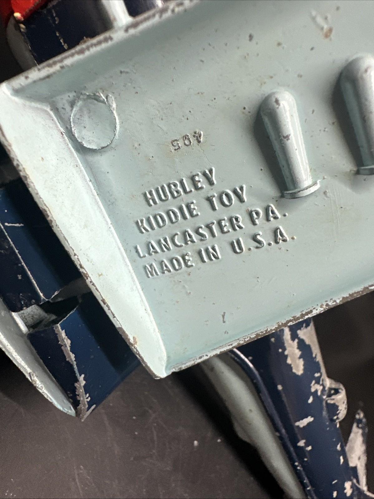 Hubley American Eagle Navy Fighter Bomber Aircraft Carrier 21214 P-47 Dauntless