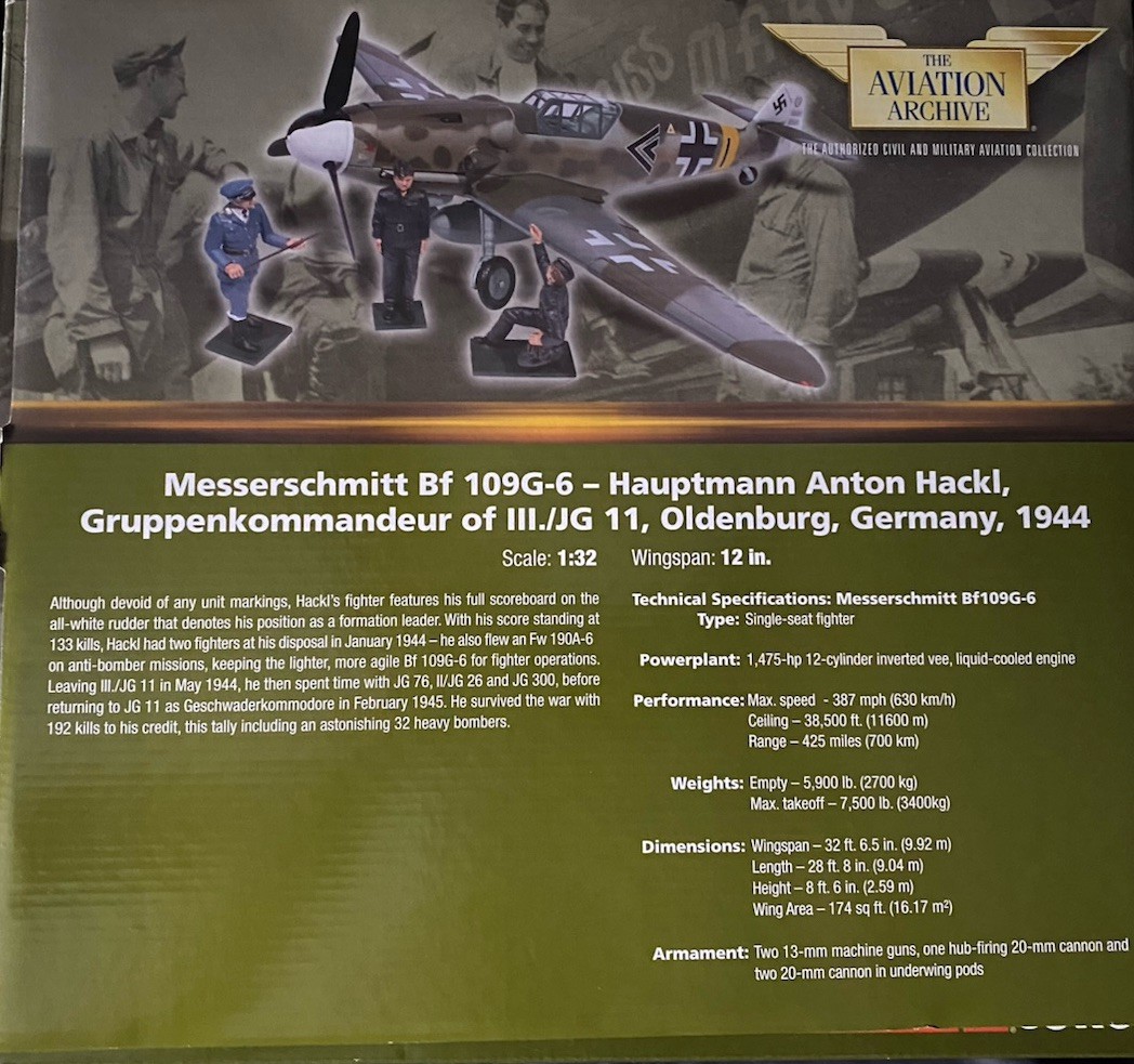 Corgi US34907 Bf109G Anton Hacki (192 Victories) Oldenburg Germany 1944 3Figures