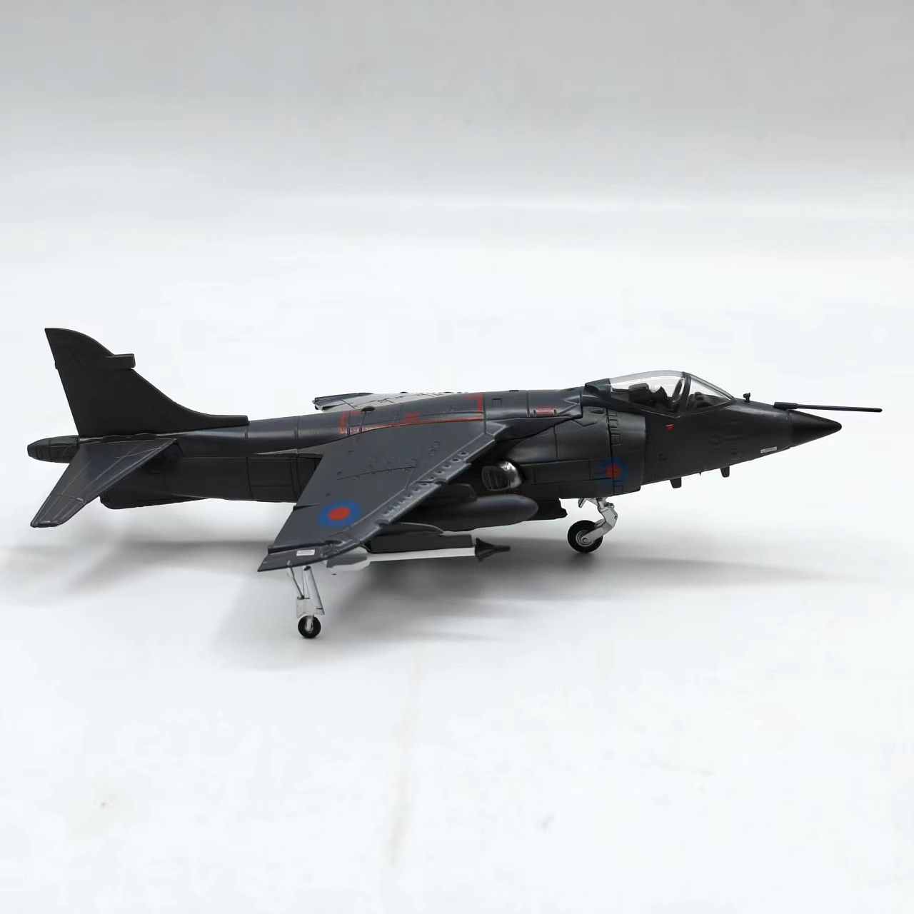 Amer Com British Royal Navy BAE Sea Harrier FRS MK I 1982 1/72 Diecast Model